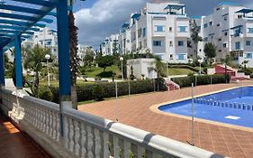 Luxury Apartment With Swimming Pool View
